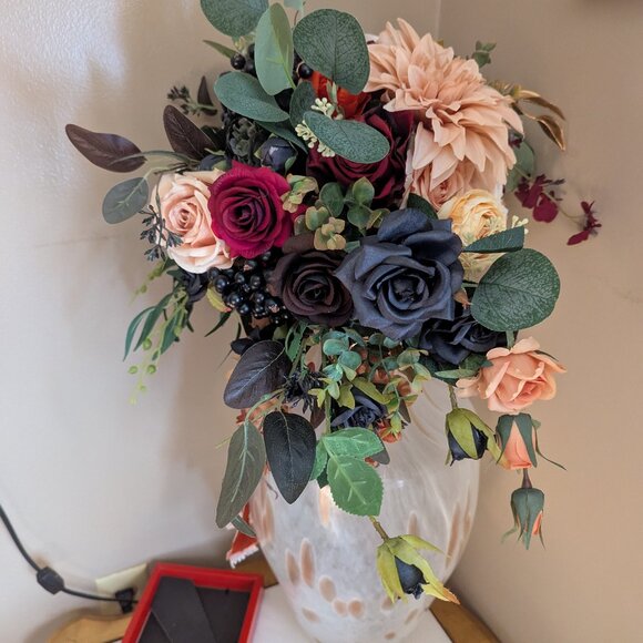 Bridal Bouquet - Picture 1 of 9